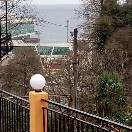 Gulnazi Andria Apartman Szarpi Kültér fotó