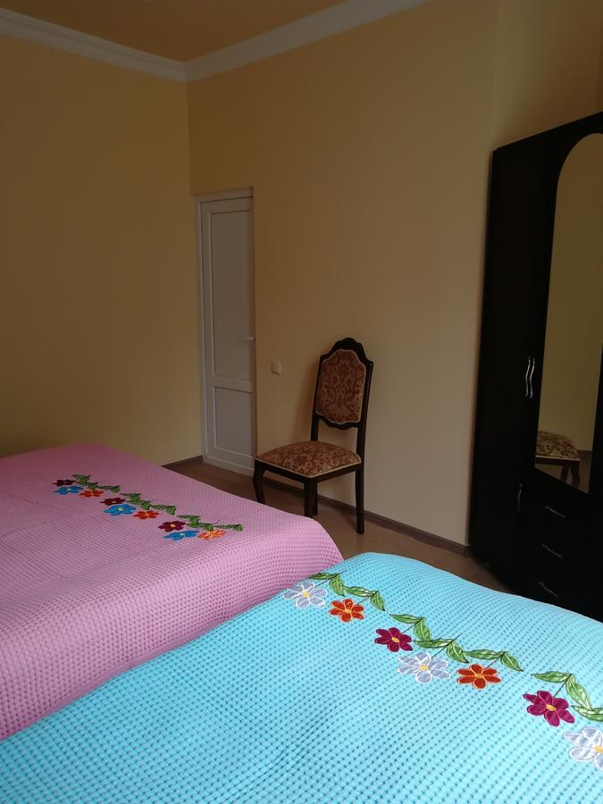 Gulnazi Andria Apartman Szarpi Kültér fotó