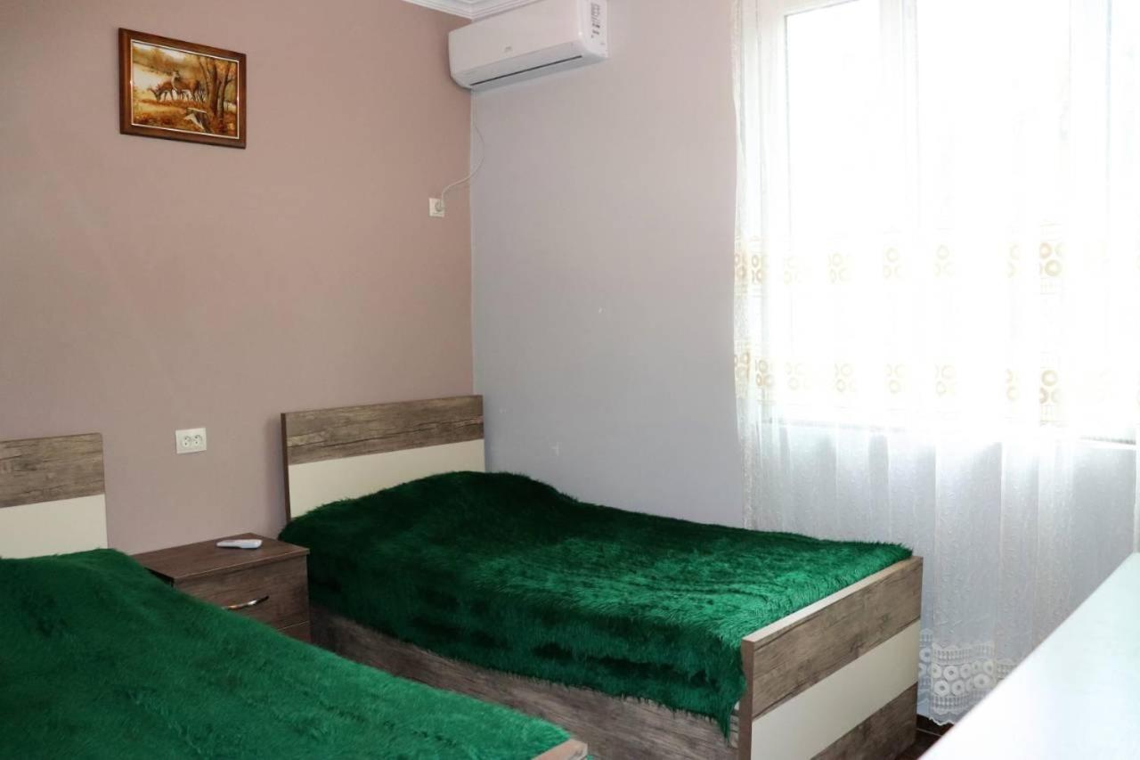 Gulnazi Andria Apartman Szarpi Kültér fotó